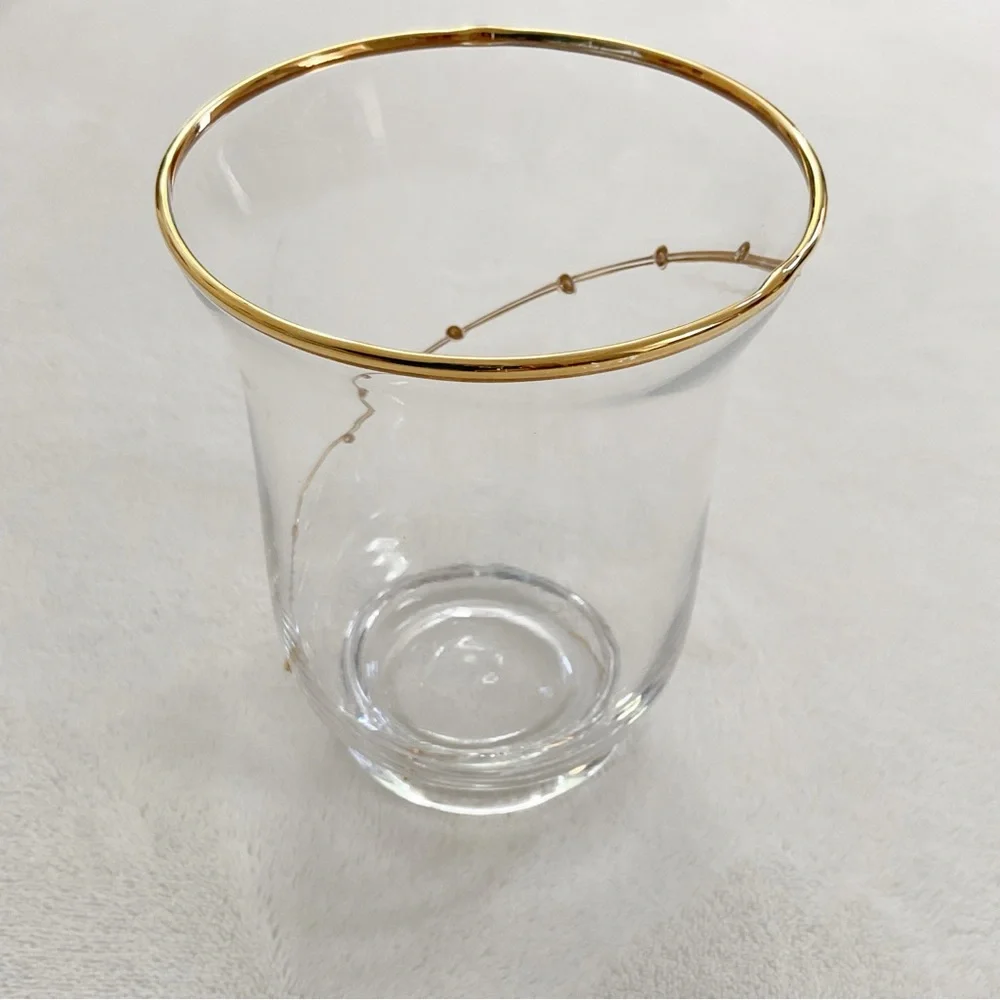 Vintage Pier 1 Clear Blown Glass Vase Gold Rim Spiral Swirl Accent 6”